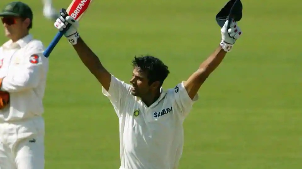 अब 15 साल बाद एक बार फिर एडिलेड में जीत देखकर उस टीम में मौजूद कई दिग्गज़ खिलाड़ियों की यादें ताज़ा हो गई हैं. टीम इंडिया के लिजेंड सचिन समेत कई उस मैच के कई और हीरोज़ ने भी इस खुशी में अपनी-अपनी बात रखी है. 