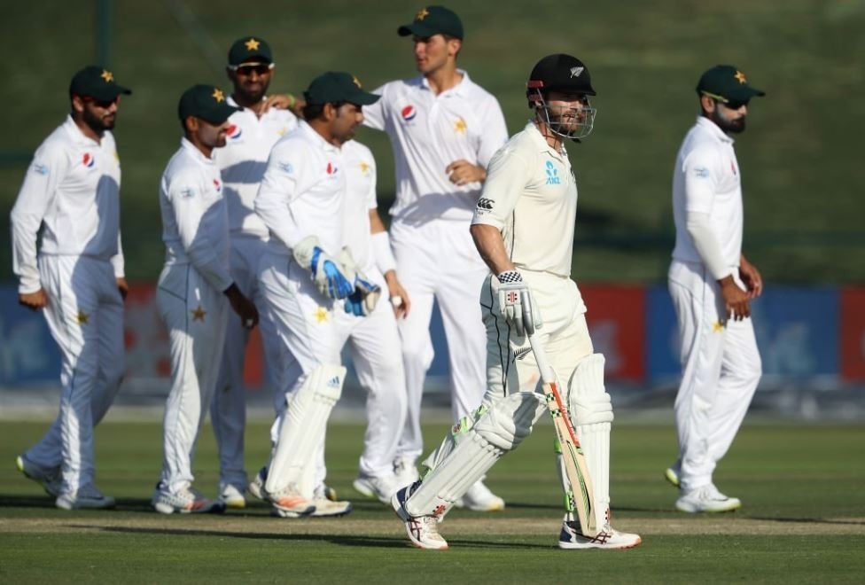 3rd test pakistan vs new zealand day 1 report of pakistan vs new zealand 3rd test 3rd Test Pakistan vs New Zealand: पाकिस्तानी गेंदबाज़ों ने न्यूज़ीलैंड को पहले दिन 229 रनों पर रोका