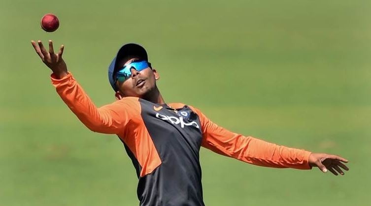 India vs Australia: पर्थ टेस्ट से पहले टीम इंडिया के लिए अच्छी खबर, पृथ्वी ने लगाई दौड़