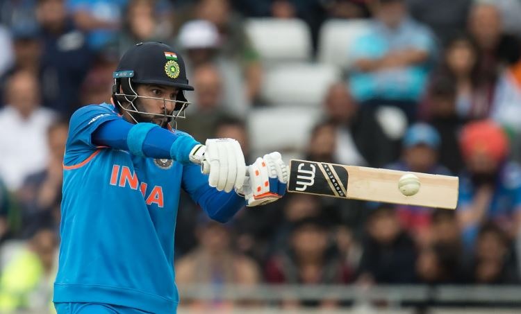 जन्मदिन के मौके पर क्रिकेट जगत के कई बड़ी हस्तियों ने दी युवराज सिंह को बधाई