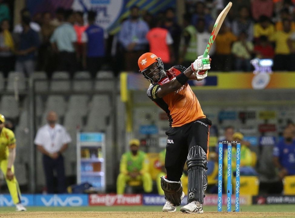 IPL Auction 2019 Carlos Brathwaite: KKR ने वेस्टइंडीज़ के विस्फोटक बल्लेबाज़ कार्लोस ब्रैथवेट को 5 करोड़ में खरीदा