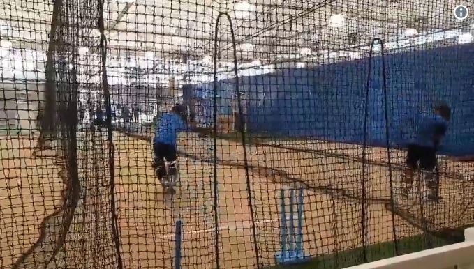 सिडनी में हो रही थी बारिश, टीम इंडिया ने इंडोर में ही की नेट प्रैक्टिस