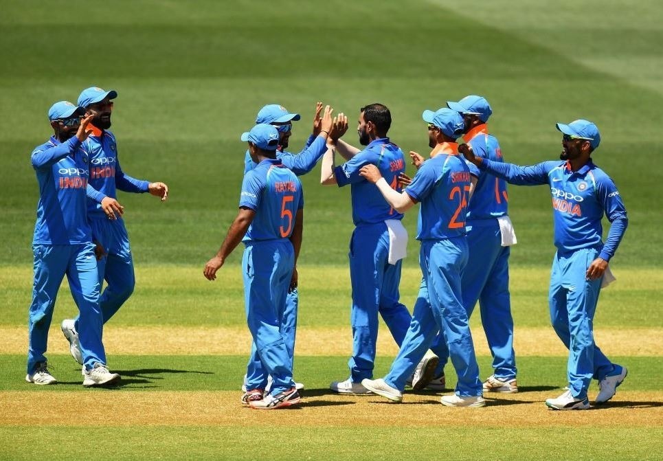 IND vs AUS 3rd ODI: निर्णायक हुआ तीसरा वनडे मैच, मेलबर्न में 'करो या मरो' के मुकाबले में मैदान पर उतरेगी दोनों टीम