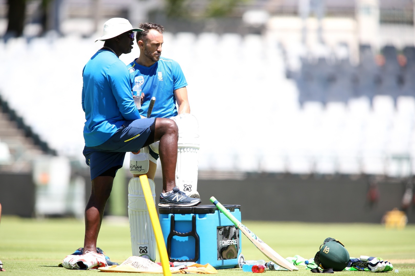 पाकिस्तानी कोच को जवाब देते हुए दक्षिण अफ्रीकी कोच बोले, 'घरेलू टीम को मदद देने वाली पिचें बनाने में कोई बुराई नहीं'