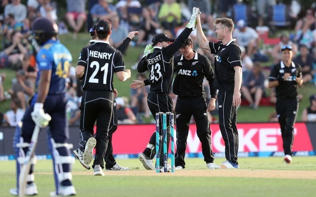 new zealand beats sri lanka by 45 runs in 1st odi NZ vs SL: श्रीलंका के खिलाफ पहले वनडे मैच में न्यूजीलैंड की 45 रनों से धमाकेदार जीत