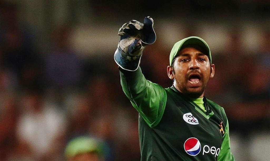 icc suspends pakistan captain sarfraz ahmed for 4 matches over racist taunt नस्लीय टिप्पणी मामले में ICC ने पाकिस्तानी कप्तान सरफराज़ अहमद पर लगाया 4 मैचों का बैन