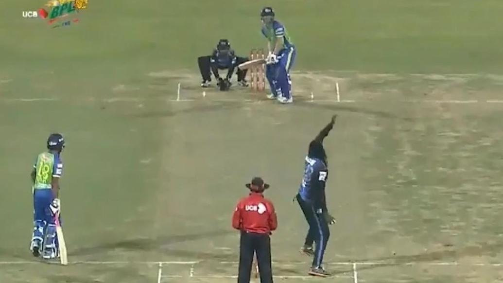 WATCH: दाएं हाथ से बल्लेबाज़ी कर रंग में लौटे डेविड वॉर्नर