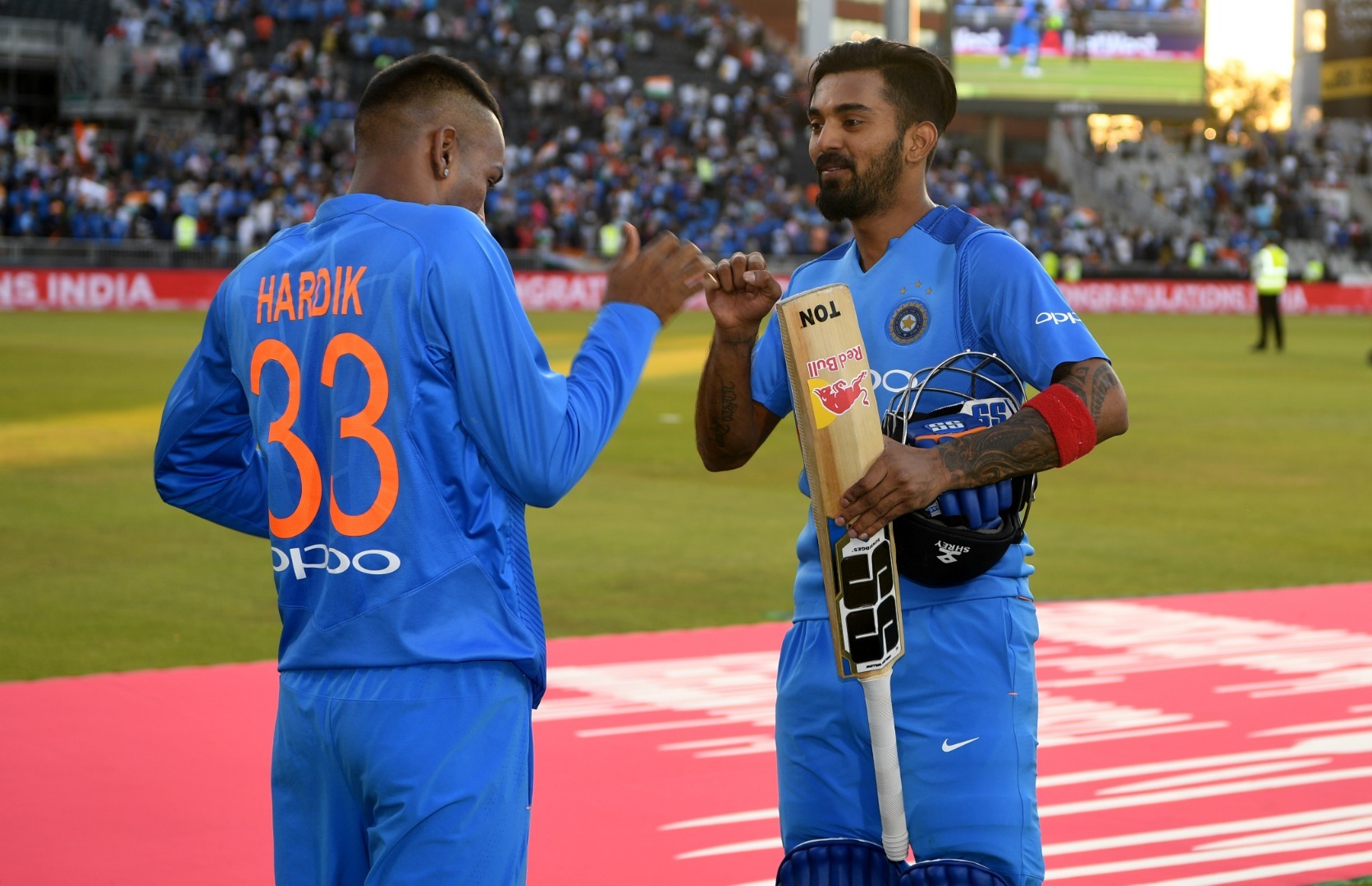 daina idulji says it will be imperative that the playershardik pandya and kl rahul be put under suspension till a further course of action is decided हार्दिक पांड्या-केएल राहुल को सस्पेंड किया जाना तय, टीम इंडिया की मुश्किलें बढ़ी