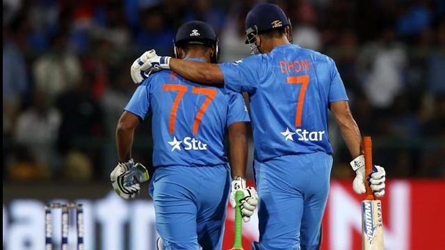 1st T20 India vs Australia: संजय मांजरेकर ने अपनी प्लेइंग इलेवन से एमएस धोनी को किया बाहर