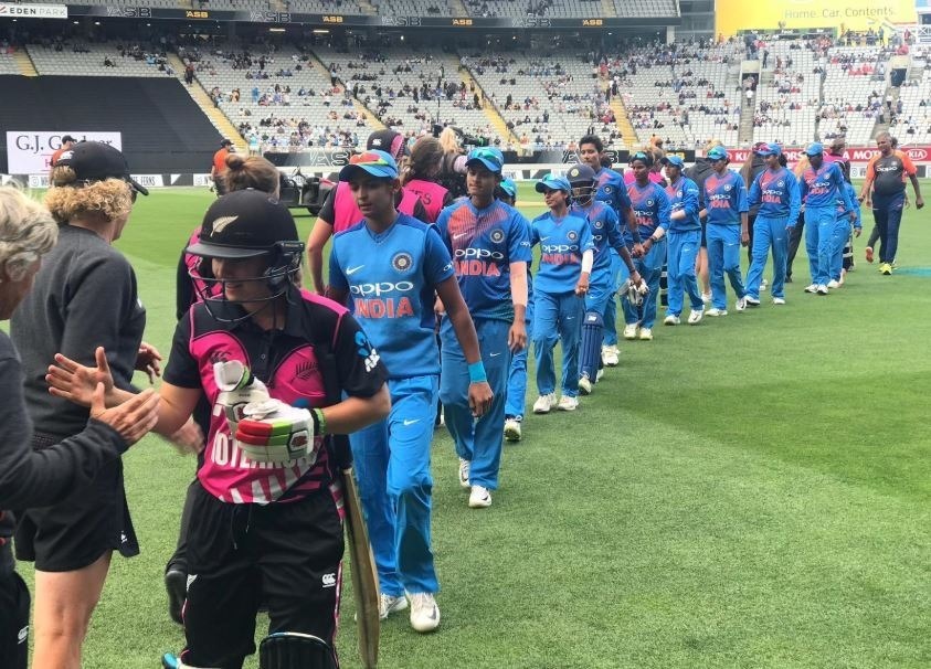 2nd t20 indw vs nzw new zealand women beat india women by 4 wickets 2nd T20 INDW vs NZW: 4 विकेट से जीत के साथ न्यूज़ीलैंड ने सीरीज़ पर 2-0 से जमाया कब्ज़ा