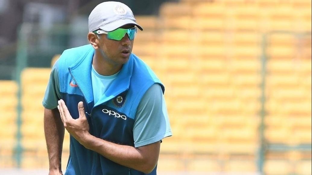 राहुल द्रविड़ की मदद से भारत को मिली कामयाबी के बाद पाकिस्तान लेने जा रहा है बड़ा फैसला