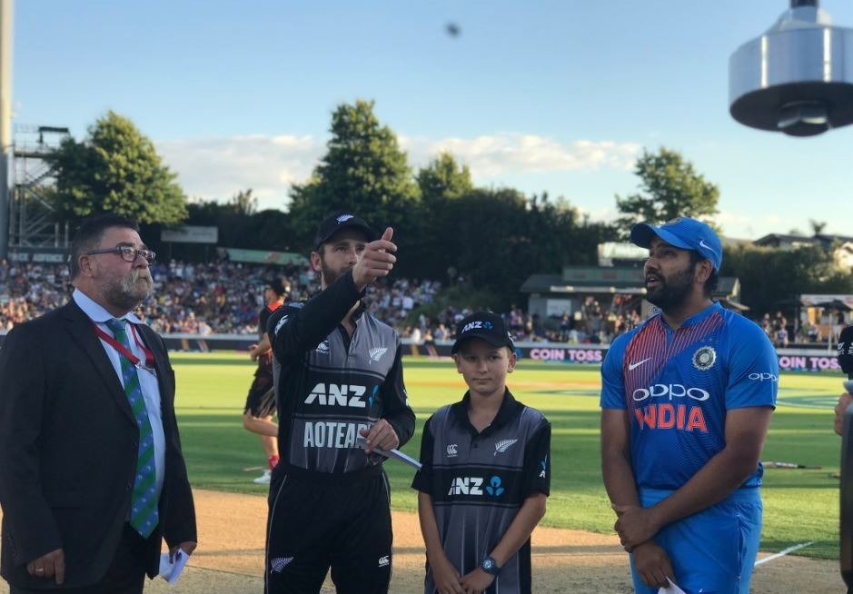 india vs new zealand 3rd t20 india have won the toss and elected to bowl first India vs New Zealand 3rd T20: कप्तान रोहित शर्मा ने जीता टॉस, न्यूजीलैंड को दिया पहले बल्लेबाजी का न्योता