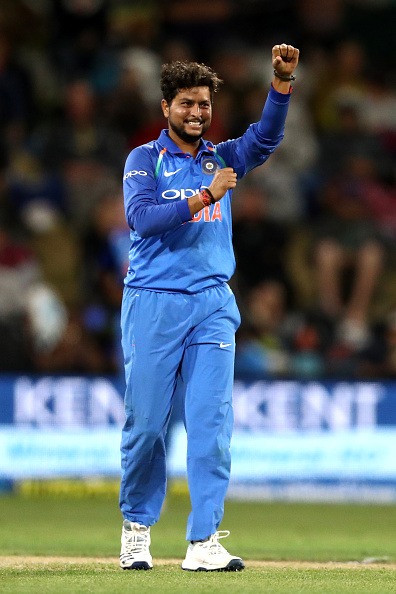 
न्यूजीलैंड के खिलाफ तीसरे और आखिरी टी-20 मुकाबले में शानदार प्रदर्शन करने वाले कुलदीप यादव को रैंकिंग में जबरदस्त फायदा हुआ है.