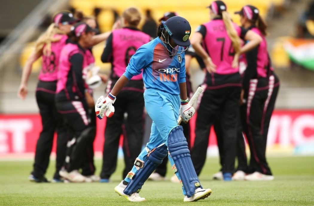 india vs new zealand 3rd t20i preview india women look to salvage pride vs new zealand in final twenty20 international India vs New Zealand, 3rd T20I Preview: टी-20 सीरीज में न्यूजीलैंड के हाथों क्लीन स्वीप से बचना चाहेगी भारतीय महिला टीम