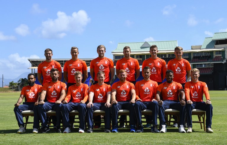 ashes 2019 england and australia shirts to feature player names and numbers एशेज में नाम और जर्सी नम्बर के साथ खेलेंगे खिलाड़ी!