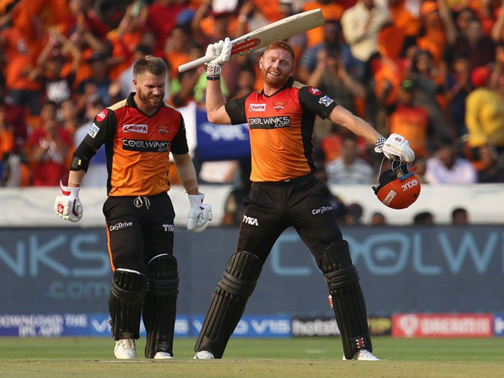 srh vs rcb know about jonny bairstow and david warners record breaking inning SRH vs RCB: जॉनी बेयरस्टो और डेविड वॉर्नर ने लगाई रिकॉर्डों की झड़ी, कोहली के गेंदबाज़ों को जमकर धोया