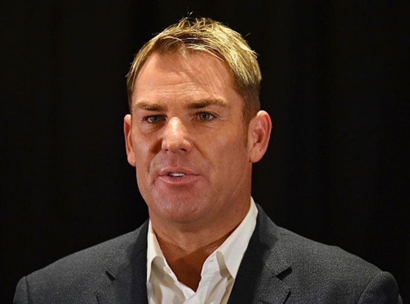 तीन स्पिनरों की गेंदबाजी का लुत्फ उठाता हूं: शेन वार्न