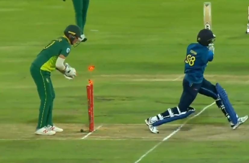 WATCH: विकेटकीपर के बाहर जाने पर मिलर ने की शानदार कीपिंग, डू प्लेसिस बोले-'एमएसडी'