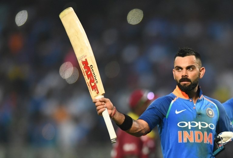 RECORD India vs Australia: तीसरे वनडे में 27 रन बनाकर इस लिस्ट में शामिल होंगे विराट कोहली record india vs australia captain kohli set to join dhoni azharuddin in elite list RECORD India vs Australia: तीसरे वनडे में 27 रन बनाकर इस लिस्ट में शामिल होंगे विराट कोहली