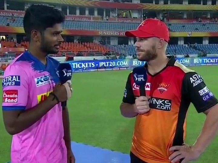 watch ipl 2019 you destroyed my day sanju samson tells david warner IPL 2019: मैच के बाद वॉर्नर से बोले संजू, 'आपने मेरा दिन बेकार कर दिया'