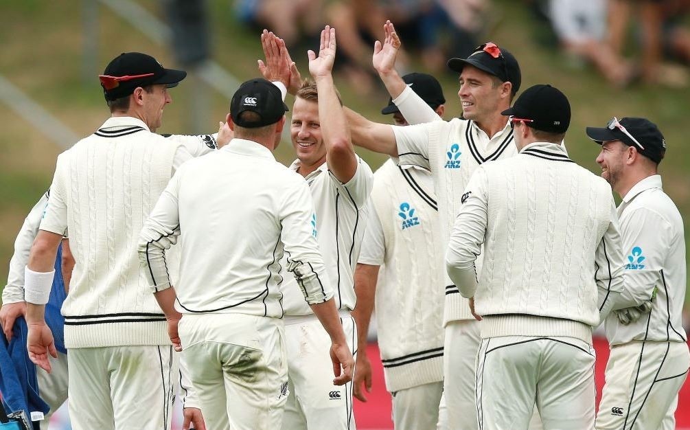 nz vs ban wellington test new zealand beats bangladesh by an innings to clinch series न्यूजीलैंड की गेंदबाजी के आगे पस्त हुई बांग्लदेश, दूसरे टेस्ट में पारी और 12 रन से मिली हार