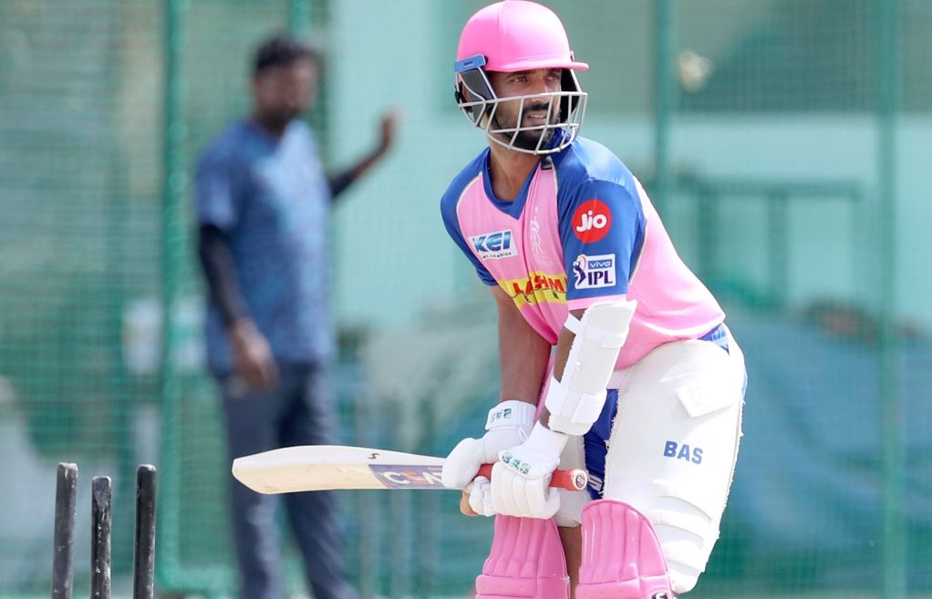 ipl 2019 ajinkya rahane left stuck outside locked jaipur stadium due to alleged tussle between officials आरसीए और आरएसएससी की लड़ाई में अजिंक्य रहाणे को स्टेडियम में नहीं मिली 'एंट्री'