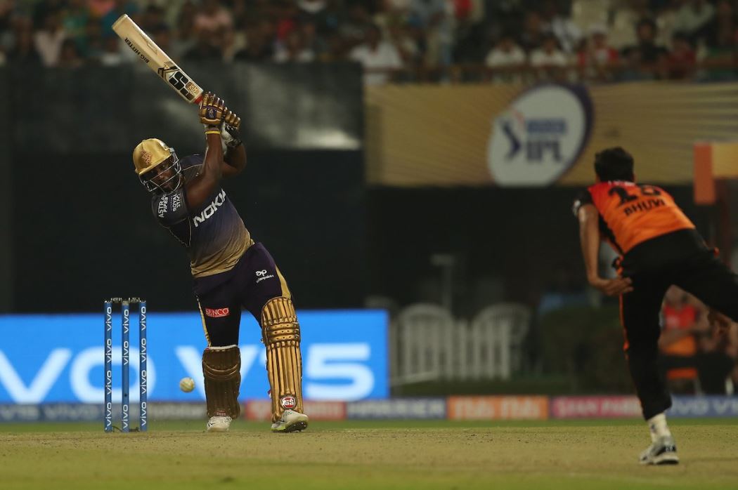 ipl 12 kkr vs srh andre russell and shubhman gill power kolkata across the finish line IPL 12 KKR vs SRH: आंद्रे रसेल के तूफान में उड़ा हैदराबाद, केकेआर ने 6 विकेट से जीता मैच