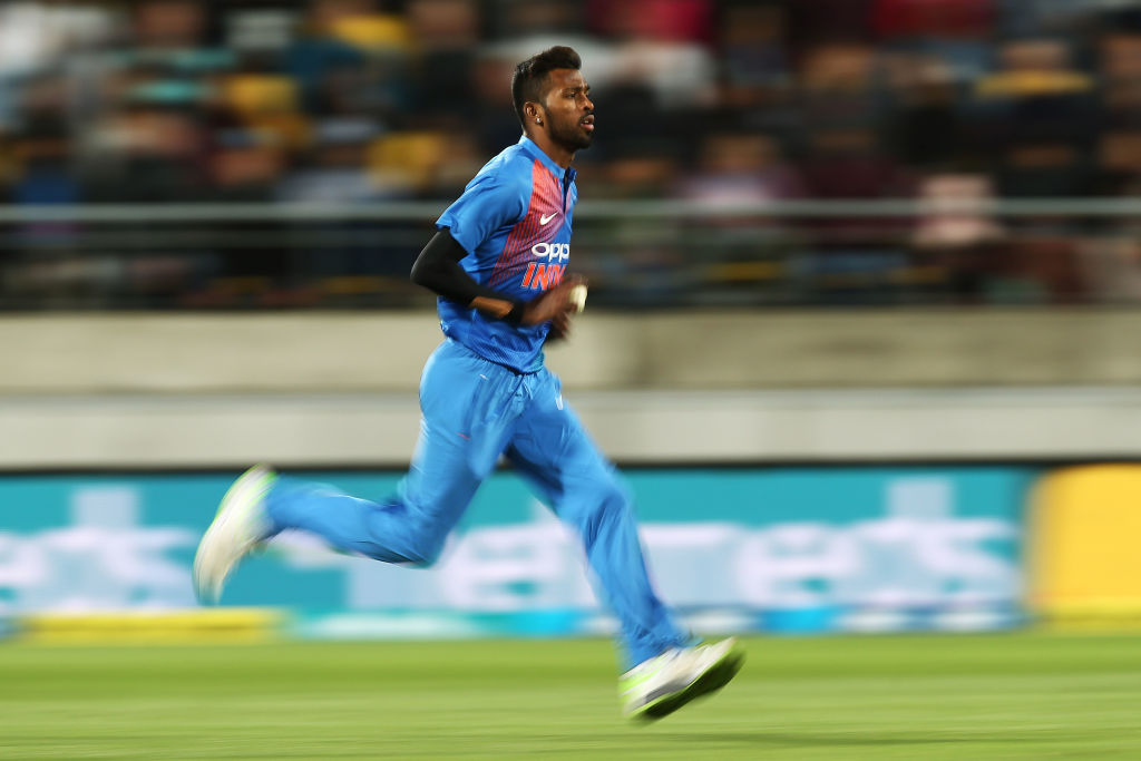 ऑल-राउंडर: हार्दिक पांड्या, रविन्द्र जडेजा
