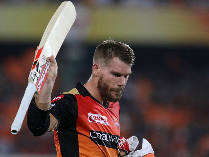 ipl 2019 sunrisers hyderabads david warner won orange cap in ipl 2019 IPL 2019: सनराइज़र्स हैदराबाद के डेविड वॉर्नर ने 692 रन ठोक कर ऑरेंज कैप पर किया कब्ज़ा