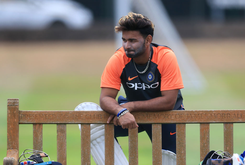 world cup 2019 know how rishabh pant not chosen for world cup squad 2019 World Cup 2019: ऋषभ पंत थे चयनकर्ताओं की पहली पसंद, चर्चा के आखिरी वक्त में दिनेश कार्तिक पड़े भारी