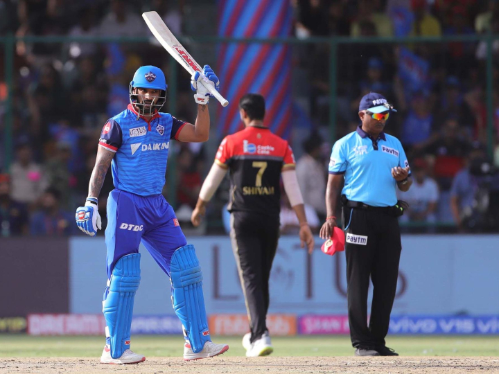 DC vs RCB: धवन-अय्यर के अर्धशतक के बाद रदरफोर्ड की तेज़ तर्रार पारी से दिल्ली ने बैंगलोर को दिया 188 का लक्ष्य