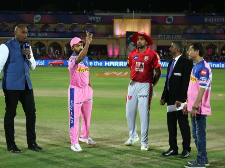 kxip vs rr toss rajasthan royals won the toss and elected to field first KXIP vs RR: राजस्थान रॉयल्स ने जीता टॉस, पंजाब को बल्लेबाज़ी के लिए बुलाया