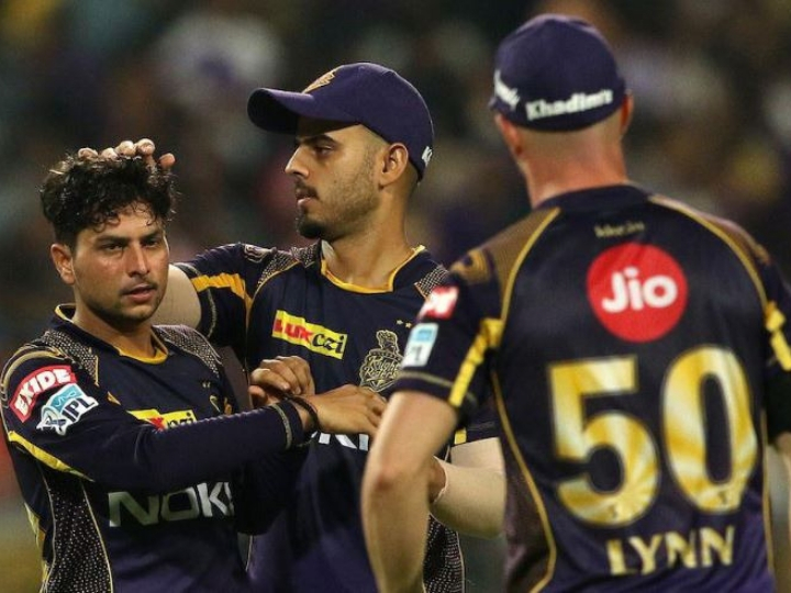 kuldeep yadav becomes most expensive figures for a spinner in ipl 2019 IPL 2019: सीजन-12 के एक मैच में सबसे अधिक रन लुटाने वाले स्पिन गेंदबाज बने कुलदीप यादव