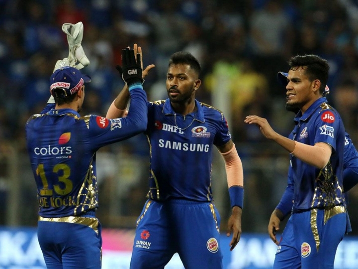 ipl 2019 hardik pandya says i want to dedicate this man of the match to my family and friends IPL 2019 MI vs CSK: मुंबई को जीत दिलाने के बाद हार्दिक पांड्या बोले, 'अब मेरा लक्ष्य भारत को विश्वकप जिताना'