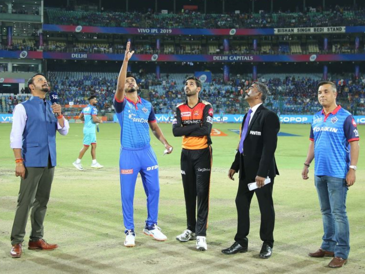 dc vs srh ipl match toss sunrisers hyderabad won the toss and elected to field first DC vs SRH TOSS: सनराइज़र्स हैदराबाद ने जीता टॉस, दिल्ली कैपिटल्स को बल्लेबाज़ी के लिए बुलाया