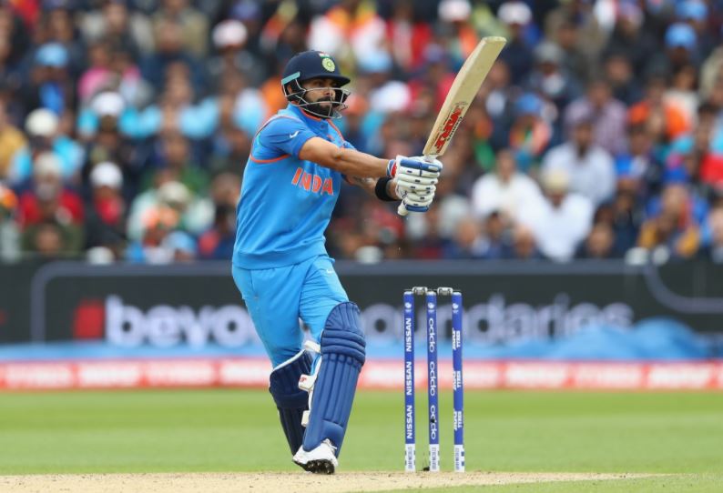 IPL खत्म होते ही विराट कोहली को मिला बड़ा पुरस्कार, रोहित भी लिस्ट में शामिल