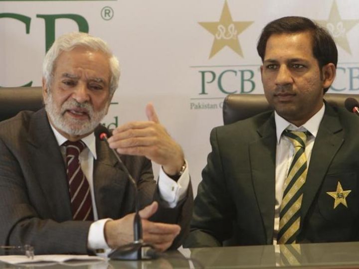 World Cup 2019: विश्वकप में पाकिस्तान के खिलाड़ियों के साथ यात्रा नहीं कर पाएंगी उनकी पत्नियां World Cup 2019: विश्वकप में पाकिस्तान के खिलाड़ियों के साथ यात्रा नहीं कर पाएंगी उनकी पत्नियां