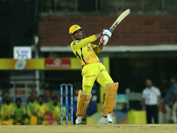 WATCH CSK vs DC: मैच के बाद धोनी ने बताया किस तरह से पंत की 'मदद' से उन्होंने लगाए दो छक्के!