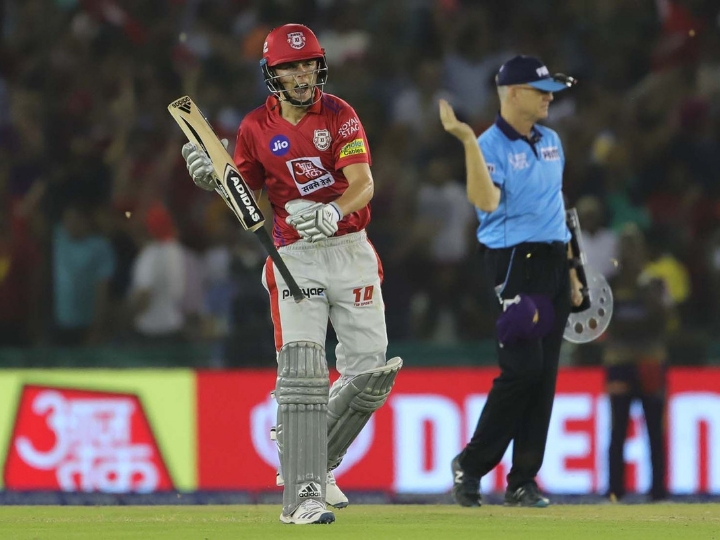 sam curran powers kings xi punjab to 183 6 in mohali IPL 2019, KXIP vs KKR: सैम करन की तूफानी अर्द्धशतक से पंजाब ने कोलकाता दिया 184 रनों का लक्ष्य