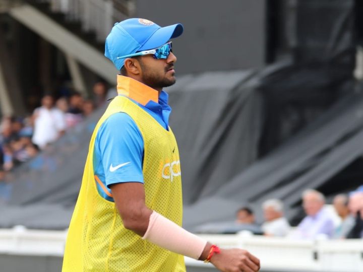 world cup 2019 vijay shankar underwent scans and no fracture has been detected World Cup 2019: विजय शंकर की चोट पर आया बीसीसीआई का अपडेट