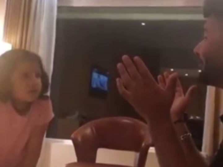 WATCH: मैच के बाद ज़ीवा धोनी ने लगाई रिषभ पंत की 'क्लास'