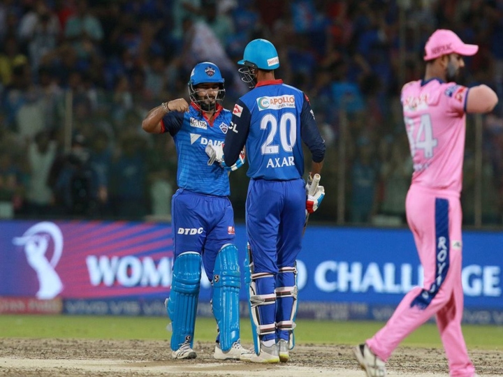 ipl 2019 rishabh pants fifty helps delhi beat rajasthan by 5 wickets IPL 2019, DC vs RR Match-53: दिल्ली ने दर्ज की पांच विकेट से धमाकेदार जीत, प्लेऑफ की रेस बाहर हुई राजस्थान