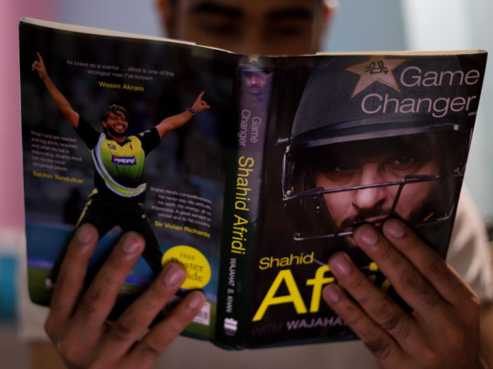 शाहिद अफरीदी ने आत्मकथा में अपनी उम्र के रहस्य से उठाया परदा