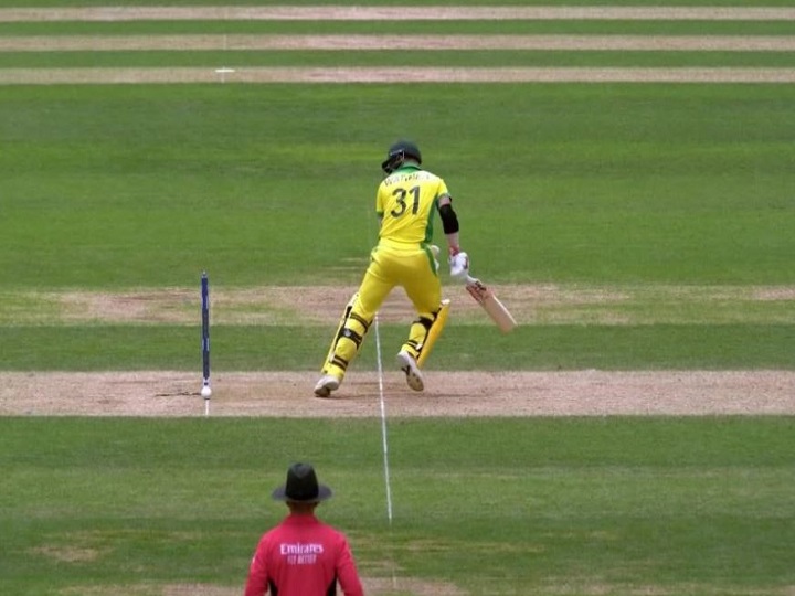 ICC का फैसला- वर्ल्ड कप में नहीं बदली जाएंगी बेल्स