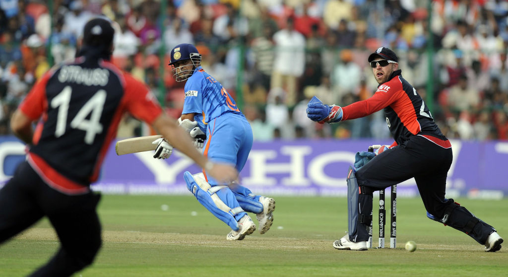 भारत के लिए इस क्लैश में अब तक सबसे ज्यादा 227 रन दिग्गज सचिन तेंदुलकर के नाम हैं.