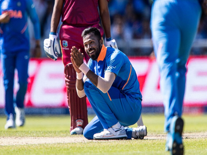 पाकिस्तान के पूर्व खिलाड़ी अब्दुल रज्जाक ने हार्दिक पांड्या को दिया कोचिंग का ऑफर, कहा- फुटवर्क में है कमी