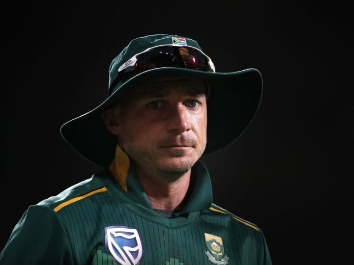 wc 2019 dale steyn has been officially ruled out of the remainder of the cricket world cup BREAKING: क्रिकेट विश्वकप 2019 से बाहर हुए दक्षिण अफ्रीकी गेंदबाज़ डेल स्टेन