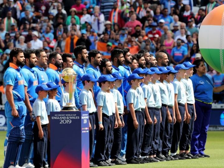world cup 2019 ind vs nz playing 11 who will play dinesh karthik or vijay shankar World Cup 2019: न्यूजीलैंड के खिलाफ भारतीय टीम में होगा बदलाव, जानें विजय शंकर और दिनेश कार्तिक में से किसे मिलेगा मौका ?