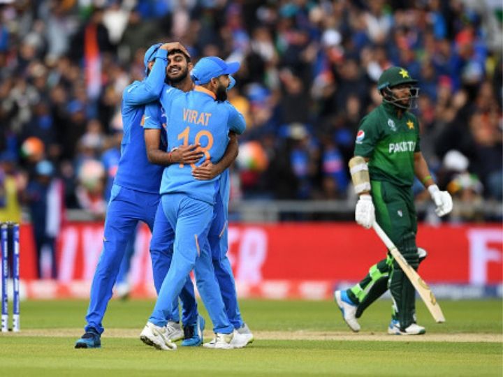 world cup 2019 virat kohlis india intimidate current pakistan side says waqar younis भारतीय क्रिकेट टीम से खौफजदा है पाकिस्तान: वकार यूनुस