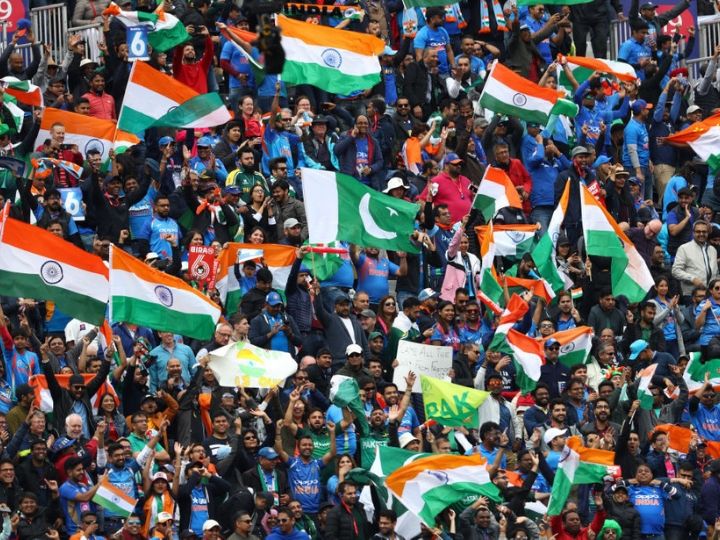 World Cup 2019 IND vs ENG: इंग्लैंड के खिलाफ मैच में भारत को सपोर्ट करेगा पाकिस्तान, दिग्गज ने भी किया ट्वीट!